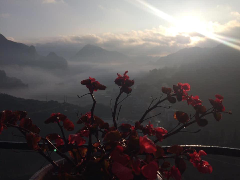 Cici Homestay Dong Van Esterno foto