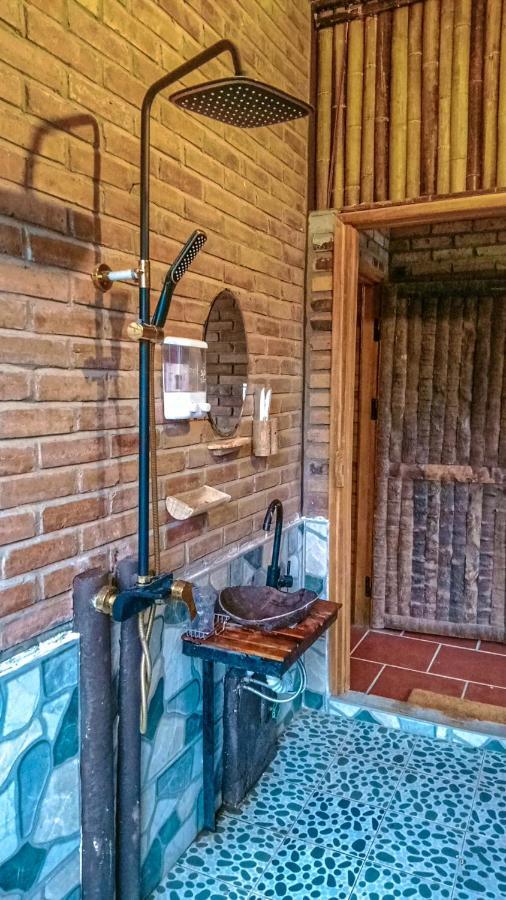 Cici Homestay Dong Van Esterno foto