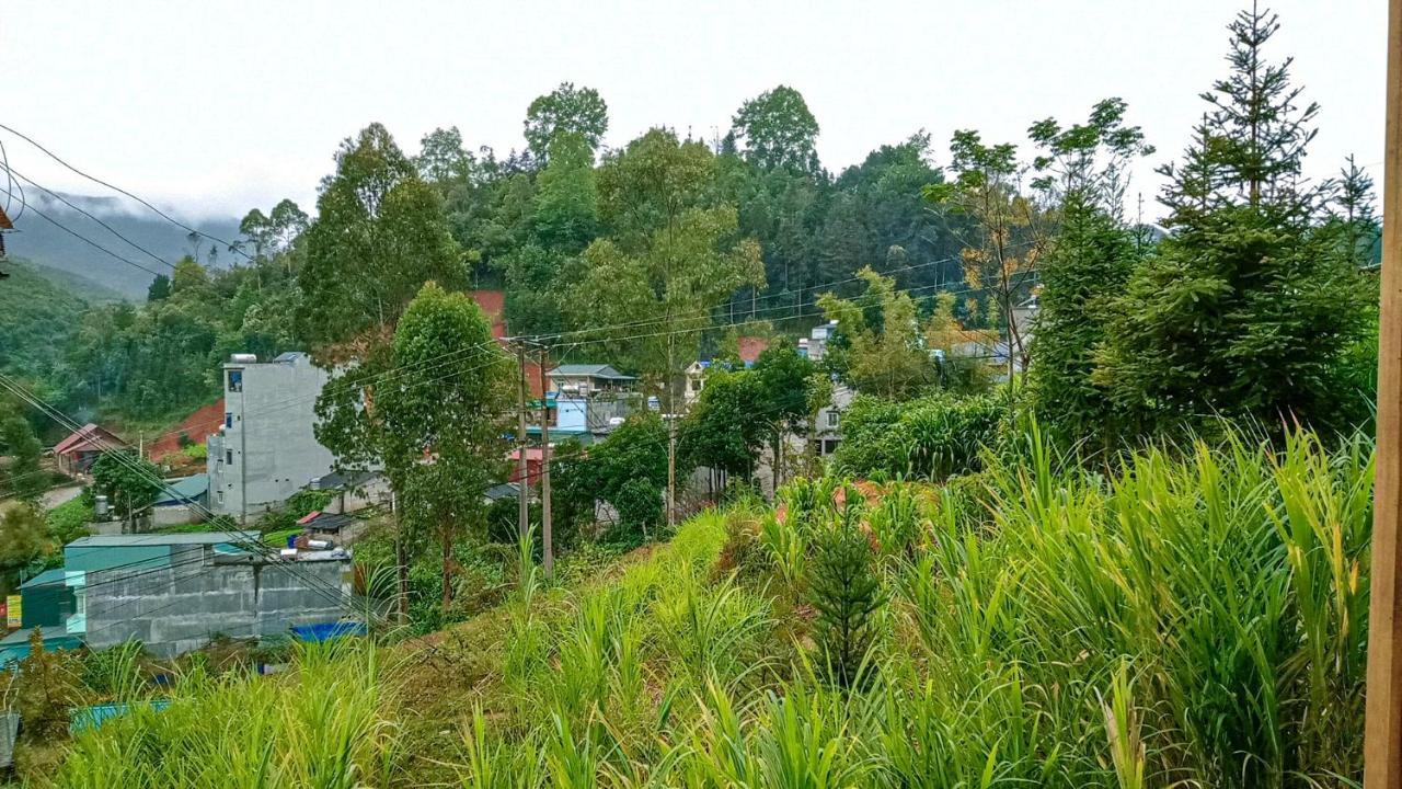 Cici Homestay Dong Van Esterno foto