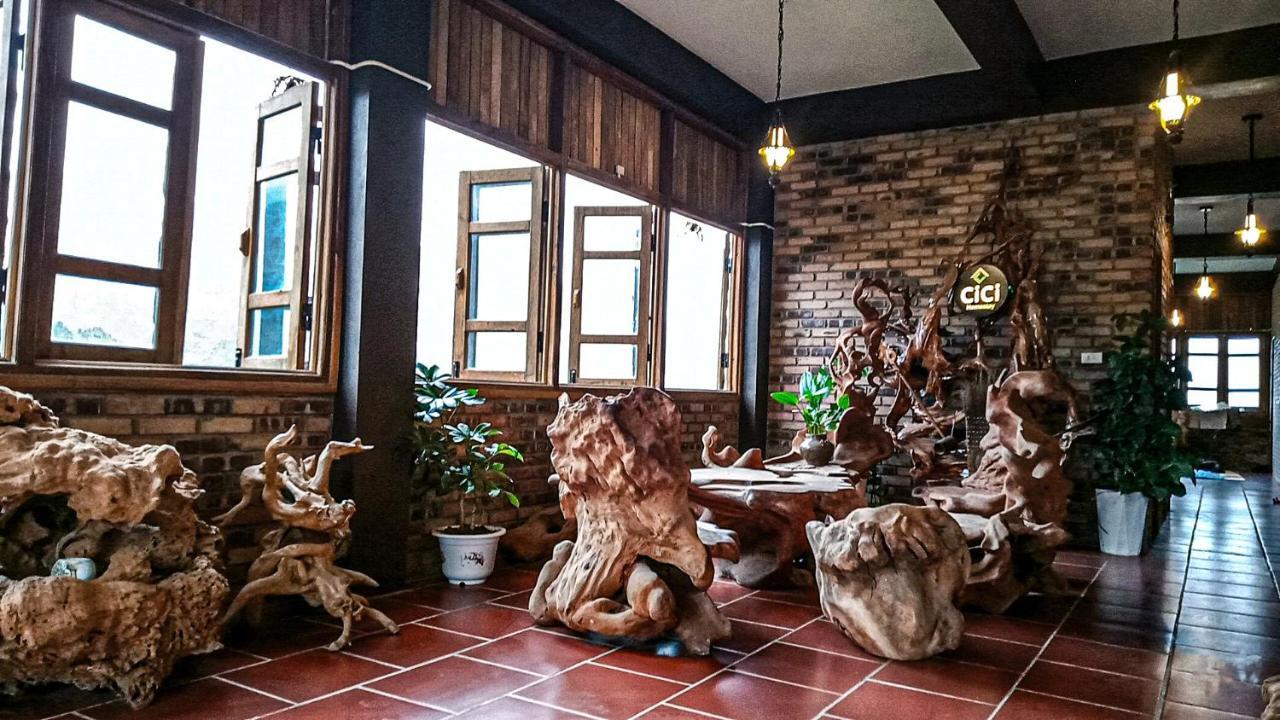 Cici Homestay Dong Van Esterno foto